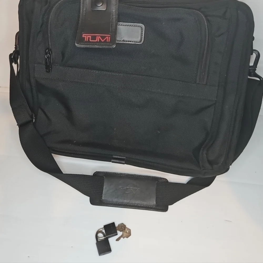 TUMI Black Nylon Briefcase with Padded Laptop Sleeve – Business Travel Bag